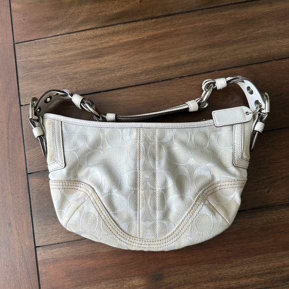 Coach Vintage White Signature Y2K Shoulder Hobo Bag - Picture 1 of 15